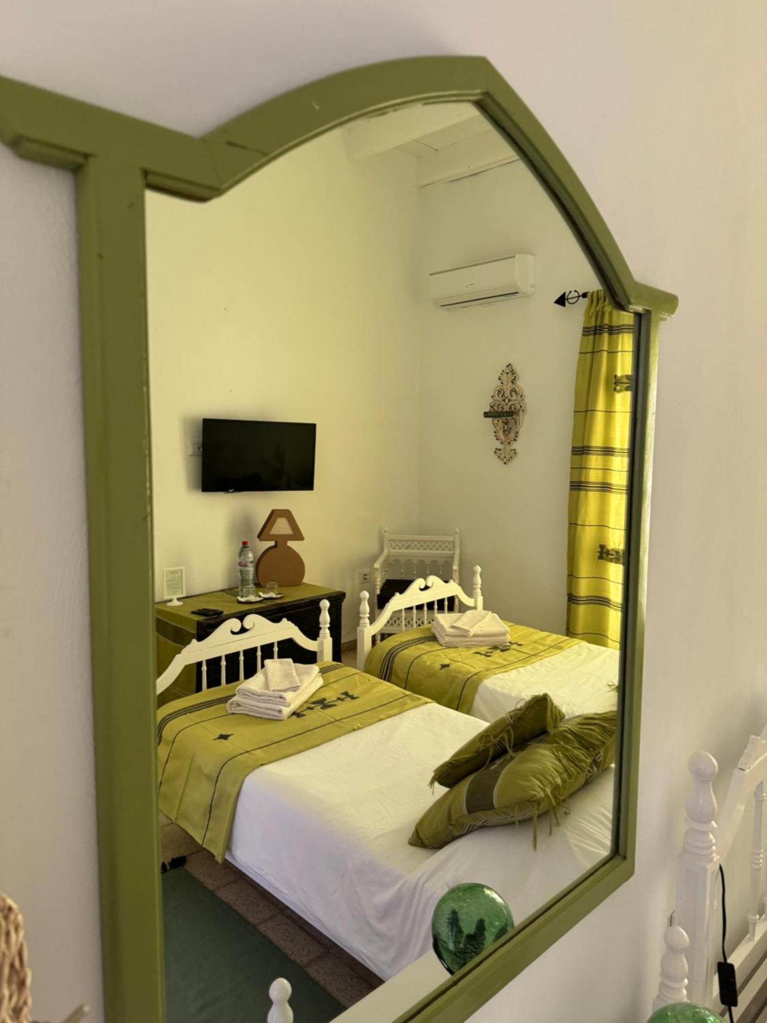 Dar Lola Djerba Panzió Humt Szuk Kültér fotó